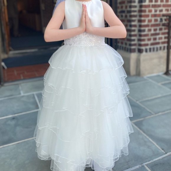 Communion or Flower Girl Dress (Off White) Girls Size 10 with veil and tiara - Picture 1 of 16